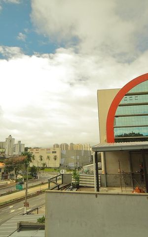 Casa para alugar com 248m², 3 quartos e 5 vagasSala de convivência - Varanda -vista