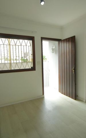 Casa para alugar com 248m², 3 quartos e 5 vagasCopa/Cozinha 