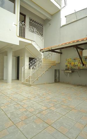Casa para alugar com 248m², 3 quartos e 5 vagasQuintal/Churrasqueira 