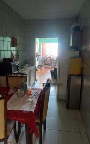 Casa à venda com 144m², 3 quartos e 1 vaga