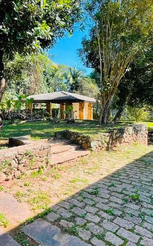 Casa de condomínio para alugar com 5000m², 5 quartos e 4 vagas Casa de condomínio para alugar com 5000m², 5 quartos e 4 vagasQuintal