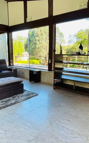 Casa de condomínio para alugar com 5000m², 5 quartos e 4 vagas Casa de condomínio para alugar com 5000m², 5 quartos e 4 vagasSala de TV