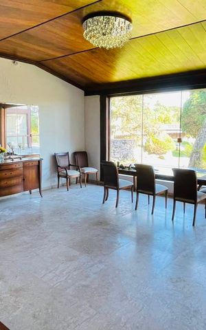 Casa de condomínio para alugar com 5000m², 5 quartos e 4 vagas Casa de condomínio para alugar com 5000m², 5 quartos e 4 vagasSala de jantar 2