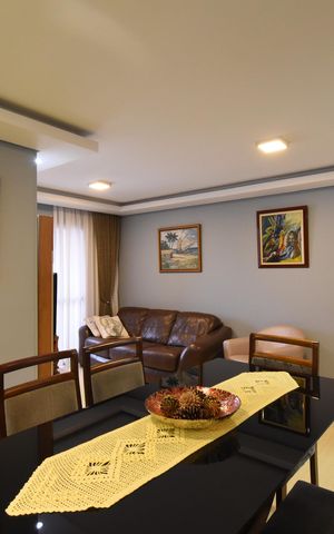 Apartamento à venda com 89m², 3 quartos e 1 vagaSala