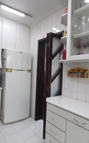 Apartamento à venda com 87m², 3 quartos e 2 vagasCozinha