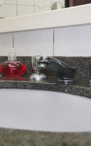 Apartamento à venda com 87m², 3 quartos e 2 vagasBanheiro Quarto 1 suíte
