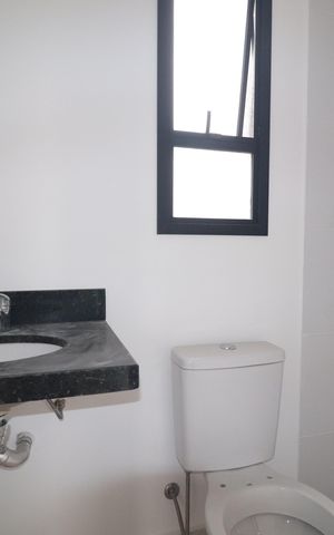 Apartamento à venda com 49m², 2 quartos e 1 vagaBanheiro 2