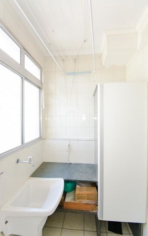 Apartamento à venda com 90m², 3 quartos e 1 vagaÁrea de Serviço