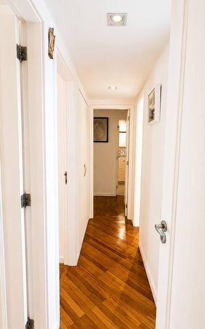Apartamento à venda com 125m², 3 quartos e 2 vagas Apartamento à venda com 125m², 3 quartos e 2 vagasCorredor