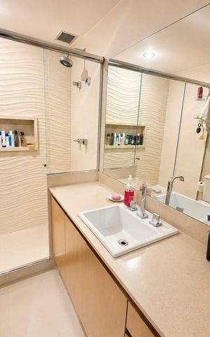 Apartamento à venda com 125m², 3 quartos e 2 vagas Apartamento à venda com 125m², 3 quartos e 2 vagasBanheiro