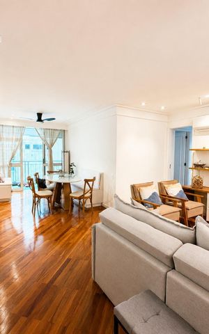 Apartamento à venda com 125m², 3 quartos e 2 vagas Apartamento à venda com 125m², 3 quartos e 2 vagasSala