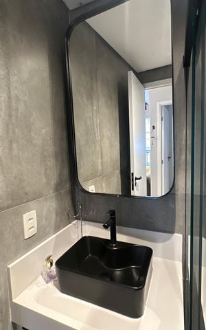 Apartamento à venda com 52m², 2 quartos e 1 vaga Apartamento à venda com 52m², 2 quartos e 1 vagaBanheiro