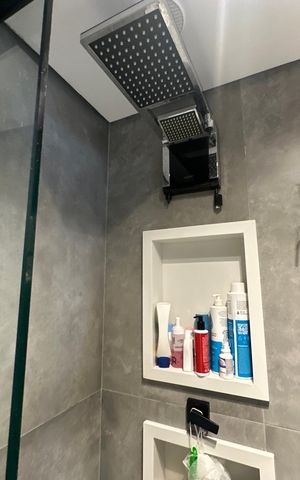 Apartamento à venda com 52m², 2 quartos e 1 vaga Apartamento à venda com 52m², 2 quartos e 1 vagaBanheiro