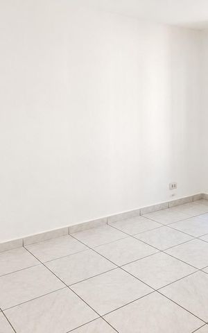 Apartamento para alugar com 49m², 2 quartos e 1 vaga Apartamento para alugar com 49m², 2 quartos e 1 vagaQuarto