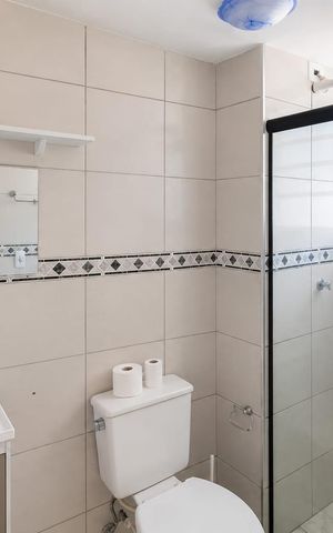 Apartamento para alugar com 49m², 2 quartos e 1 vaga Apartamento para alugar com 49m², 2 quartos e 1 vagaBanheiro