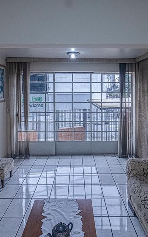 Casa à venda com 115m², 3 quartos e 1 vaga Casa à venda com 115m², 3 quartos e 1 vagasala extendida_2
