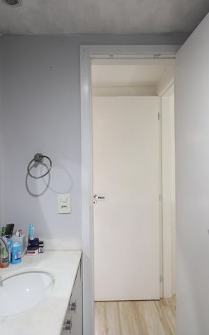 Apartamento à venda com 79m², 2 quartos e 1 vagaBanheiro da suíte 2