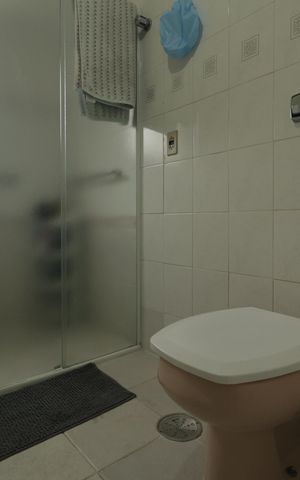 Apartamento à venda com 134m², 3 quartos e sem vagaBanheiro da Suíte