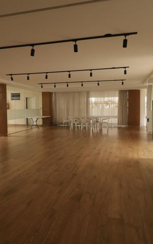 Apartamento à venda com 134m², 3 quartos e sem vagaÁrea comum - Salão de festas