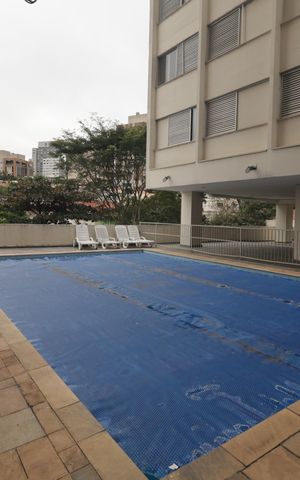 Apartamento à venda com 134m², 3 quartos e sem vagaÁrea comum - Piscina
