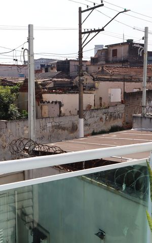 Casa à venda com 93m², 2 quartos e 2 vagasVaranda da Suíte 1