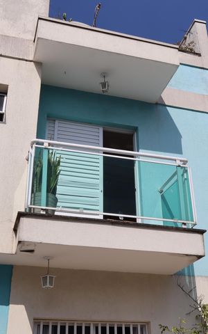 Casa à venda com 93m², 2 quartos e 2 vagasGaragem