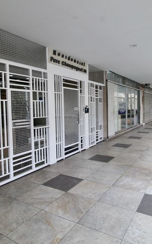 Apartamento para alugar com 135m², 2 quartos e 1 vaga Apartamento para alugar com 135m², 2 quartos e 1 vagaHall de entrada