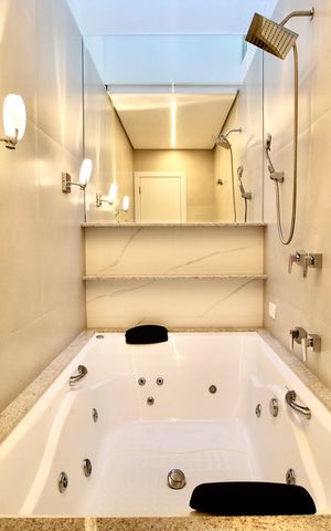 Apartamento para alugar com 135m², 2 quartos e 1 vaga Apartamento para alugar com 135m², 2 quartos e 1 vagaSpa privativo