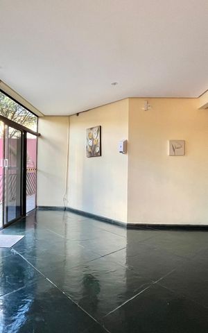 Apartamento à venda com 50m², 2 quartos e 1 vaga Apartamento à venda com 50m², 2 quartos e 1 vagaHall social