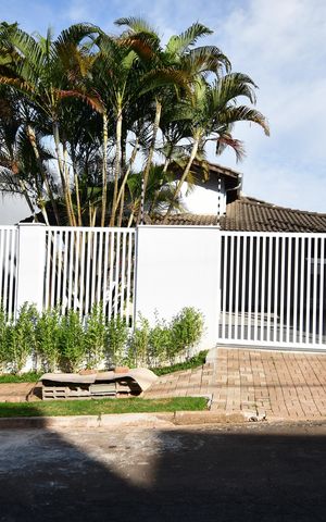 Casa à venda com 490m², 3 quartos e 4 vagasFachada