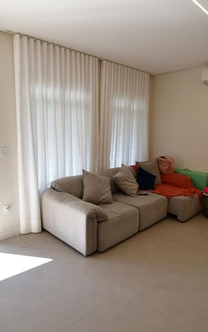 Casa à venda com 490m², 3 quartos e 4 vagasSala
