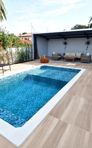 Casa à venda com 490m², 3 quartos e 4 vagasPiscina