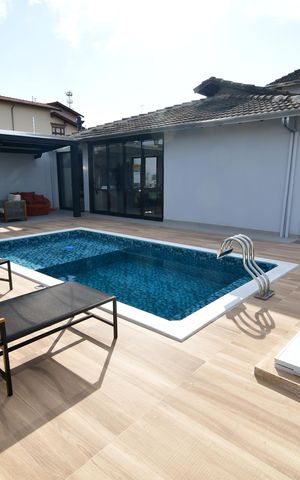Casa à venda com 490m², 3 quartos e 4 vagasPiscina