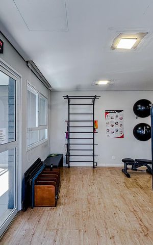 Apartamento à venda com 67m², 2 quartos e 1 vagaÁrea comum - Academia