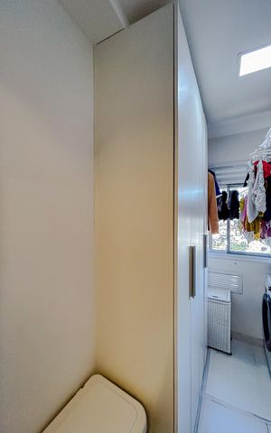 Apartamento à venda com 67m², 2 quartos e 1 vagaÁrea de Serviço