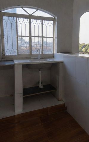 Casa à venda com 50m², 1 quarto e sem vaga Casa à venda com 50m², 1 quarto e sem vagaSala/cozinha