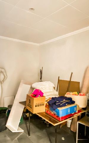 Casa para alugar com 150m², 3 quartos e 2 vagas Casa para alugar com 150m², 3 quartos e 2 vagasSalão
