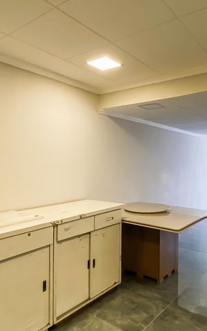 Casa para alugar com 150m², 3 quartos e 2 vagas Casa para alugar com 150m², 3 quartos e 2 vagasSalão