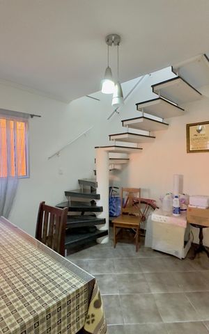 Casa à venda com 125m², 3 quartos e 2 vagas Casa à venda com 125m², 3 quartos e 2 vagasSala de Jantar