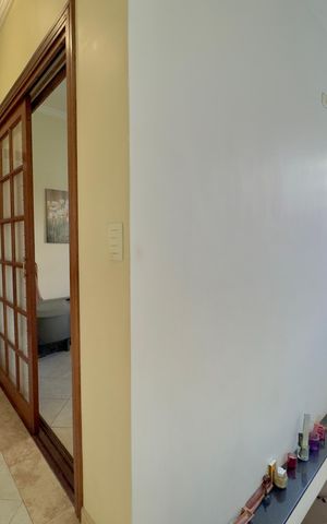 Casa à venda com 125m², 3 quartos e 2 vagas Casa à venda com 125m², 3 quartos e 2 vagasCorredor