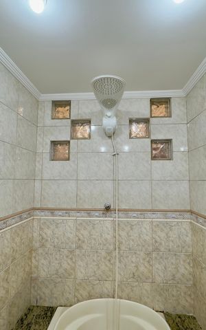 Casa à venda com 125m², 3 quartos e 2 vagas Casa à venda com 125m², 3 quartos e 2 vagasBanheiro quarto 3