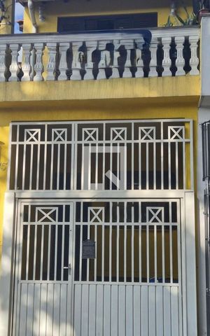 Casa à venda com 92m², 2 quartos e 1 vagaFachada