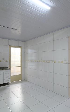 Casa à venda com 99m², 2 quartos e 1 vagaCozinha