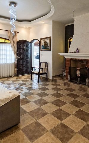 Casa à venda com 380m², 4 quartos e 3 vagas