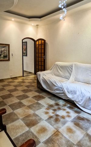 Casa à venda com 380m², 4 quartos e 3 vagas