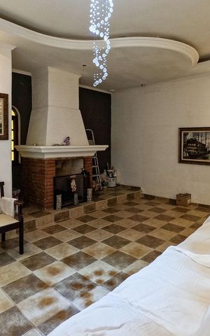 Casa à venda com 380m², 4 quartos e 3 vagas