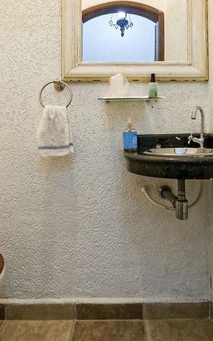 Casa à venda com 380m², 4 quartos e 3 vagas