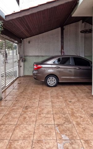 Casa à venda com 380m², 4 quartos e 3 vagas