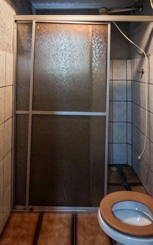 Casa à venda com 380m², 4 quartos e 3 vagas