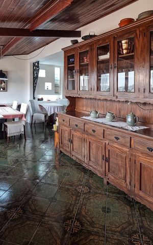 Casa à venda com 380m², 4 quartos e 3 vagas